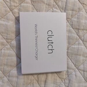 Clutch V3 World's Thinnest Portable Charger PowerBank 3,300mAh (iPhone) white
